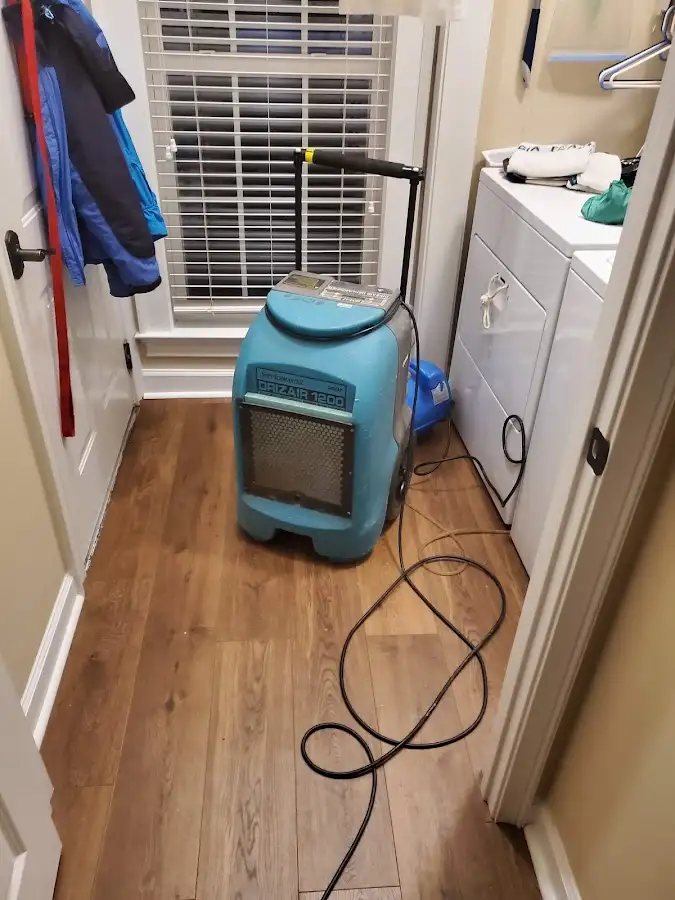 Commercial dehumidifier deployed for Crawl Space Restoration in Cape Coral